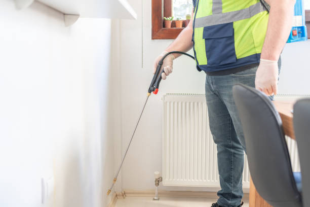 Best Mosquito Control Services  in Watertown, WI